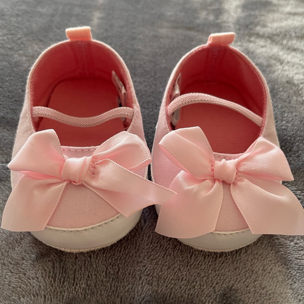 PINK Baby Girl Bow Shoes (0-6M)